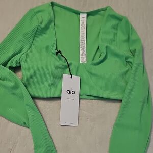 ALO Yoga Women's Green Ribbed Top